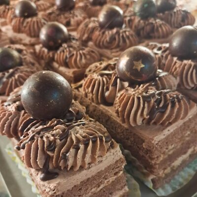 <b>Konditoriatuotteet</b>